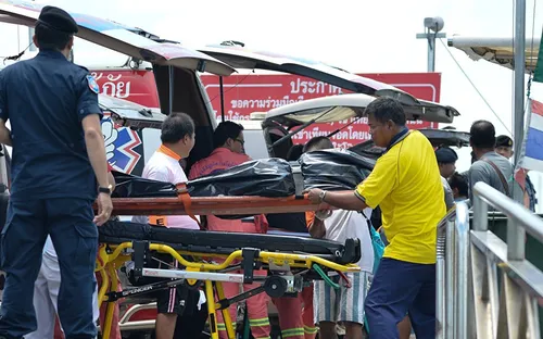 Vụ lật tàu ở Phuket, Thái Lan: Đã tìm thấy 40 thi thể hành khách