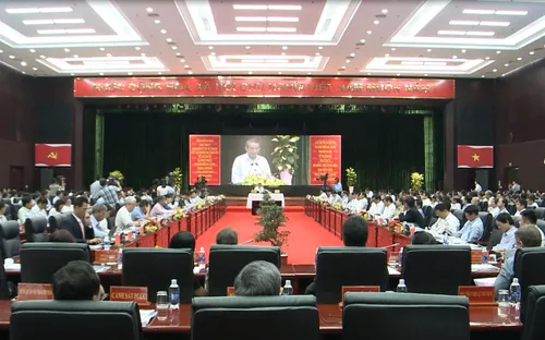 Hội thảo xây dựng Đà Nẵng thời công nghiệp hóa - hiện đại hóa