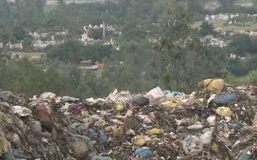 Đối thoại xử lý rác thải tại Quảng Ngãi: Từng bước giải quyết khủng hoảng rác thải