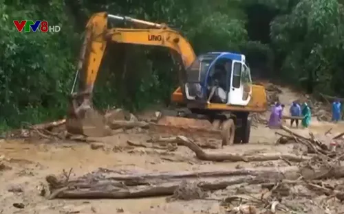 Mưa lũ tiếp tục gây thiệt hại lớn tại Kon Tum