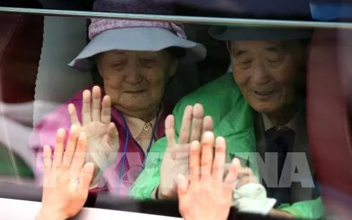 Hàn Quốc, Triều Tiên chuẩn bị đoàn tụ các gia đình ly tán