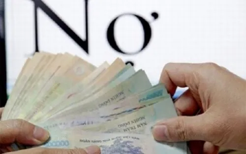 Nhân viên đòi nợ thuê phải mang đồng phục, đeo thẻ và có bằng trung cấp