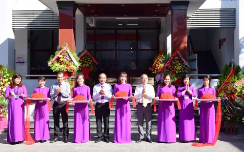 TP Huế ra mắt bộ phận tiếp nhận và trả kết quả theo mô hình hiện đại