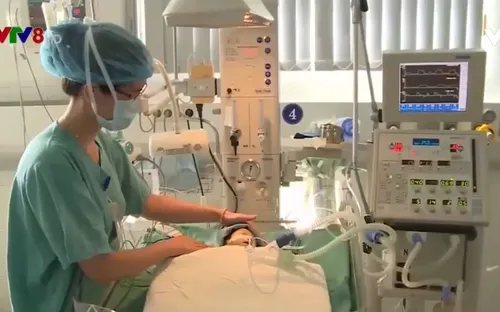 Cứu sống bé sơ sinh 1 ngày tuổi bị dị tật tim bẩm sinh