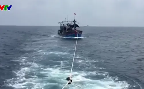 BĐBP Nghệ An cứu nạn 17 thuyền viên gặp nạn trên biển