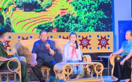 Chương trình giao lưu "Biên giới lòng dân"