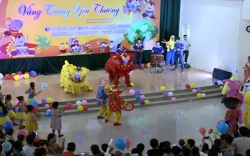 Tết Trung thu cho bệnh nhi ung thư và mắc bệnh hiểm nghèo