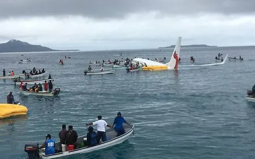 Máy bay của Papua New Guinea rơi xuống biển Micronesia