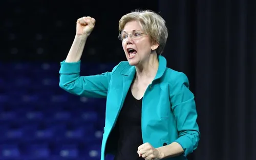 Thượng nghị sĩ Mỹ đề xuất tước quyền Tổng thống Trump