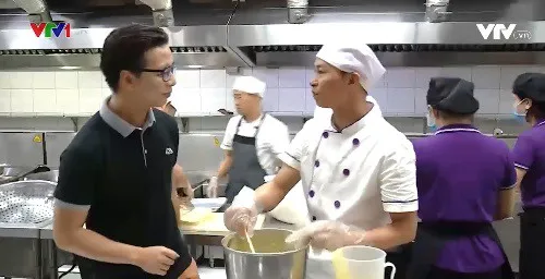 Nhà bếp - Nơi đầu tiên thức giấc của một ngôi trường