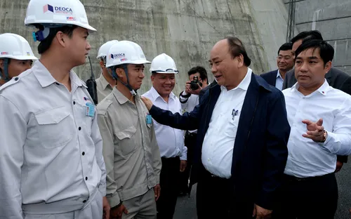 Thủ tướng Nguyễn Xuân Phúc làm việc tại Phú Yên