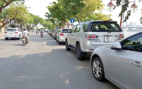 Đà Nẵng lên phương án ổn định chỗ đậu đỗ xe du lịch