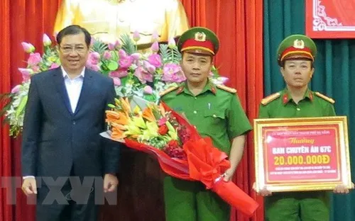 Khen thưởng ban chuyên án phá vụ cướp táo tợn tại Đà Nẵng