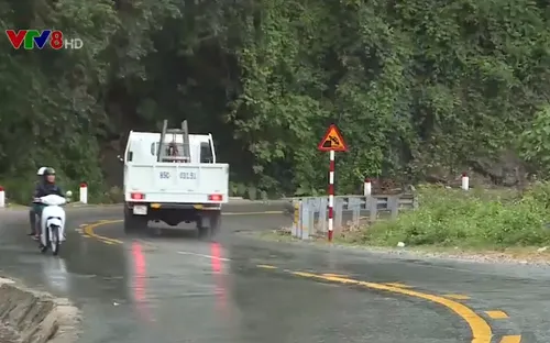 Nguy cơ tai nạn giao thông trên QL 27 đoạn qua đèo Sông Pha