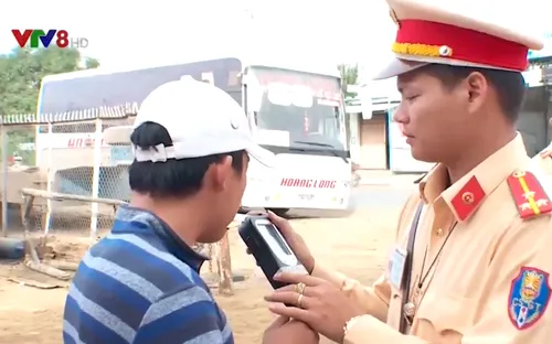 Đà Nẵng, Nha Trang liên tiếp phát hiện lái xe dương tính với ma túy