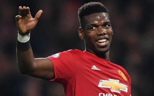 Pogba là cầu thủ Manchester United xuất sắc nhất tháng 12