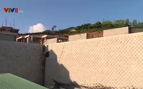 Vì sao tường chắn trái phép tại dự án Đồi Xanh Nha Trang vẫn tồn tại?