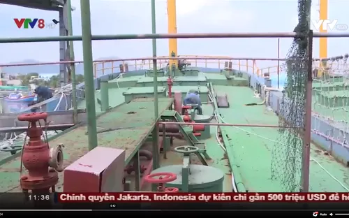 Ngư dân bỏ tàu dịch vụ hậu cần đóng theo Nghị định 67