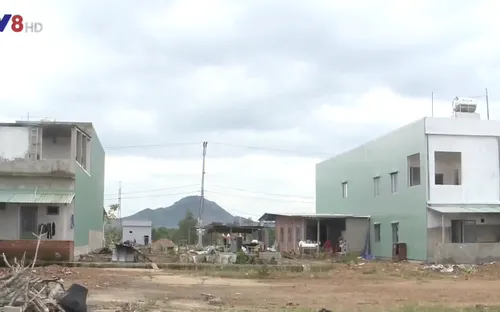 Gỡ khó tiền nợ sử dụng đất cho người dân