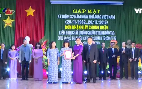 Cấp chứng chỉ đào tạo Y tế cộng đồng và bác sỹ thôn bản cho đại học Y Dược Huế