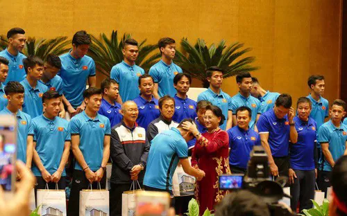 Chủ tịch Quốc hội Nguyễn Thị Kim Ngân gửi Thư chúc mừng Đoàn thể thao Việt Nam tham dự SEA Games 30