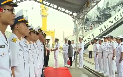 Tàu lực lượng tự vệ Nhật Bản thăm Đà Nẵng