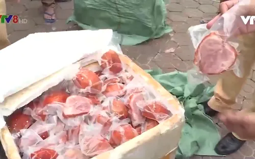 Thủ đoạn tinh vi trong buôn bán thực phẩm bẩn