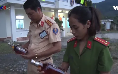 Quảng Trị bắt vụ buôn lậu lớn