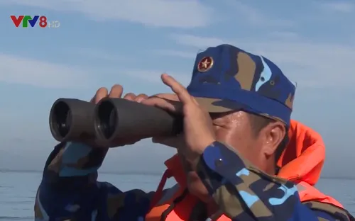 Bộ đội Biên phòng Quảng Trị cùng ngư dân vươn khơi bám biển