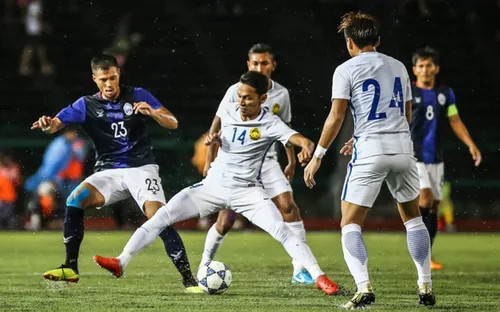 Lịch trực tiếp bóng đá hôm nay (4/12): Căng thẳng bảng A SEA Games, Man Utd đại chiến Tottenham