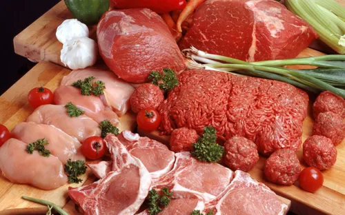 Người bị đau khớp cần tránh ăn gì?