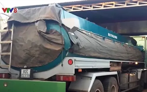 Bắt giữ xe bồn chở 18.000 lít xăng không rõ nguồn gốc ở Đắk Lắk