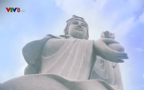 Người thổi hồn vào đá