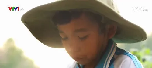 Nước mắt cậu bé Xơ Đăng