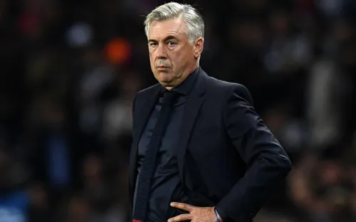 HLV Carlo Ancelotti có thể bị sa thải vì bất ổn nội bộ ở Napoli