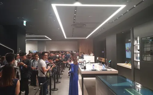 Samsung Showcase lớn thứ 3 thế giới được đặt tại Việt Nam