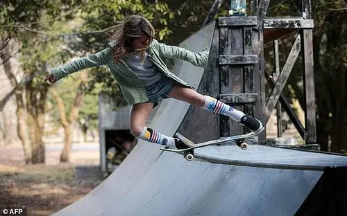 Ngôi sao trượt ván 9 tuổi đại diện nước Anh thi đấu Olympics