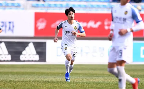 Công Phượng tự nhận vẫn chưa thể hiện được nhiều cho Incheon United