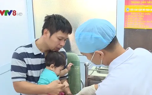 Đắk Lắk: Khan hiếm cục bộ vắc-xin dịch vụ 6 trong 1