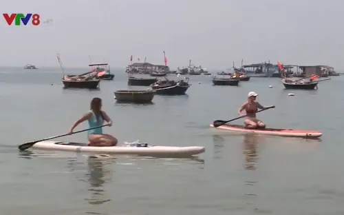 Ván chèo đứng - sản phẩm mới của du lịch biển Đà Nẵng