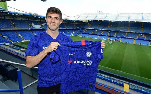 CHÍNH THỨC: Chelsea ra mắt tân binh Pulisic