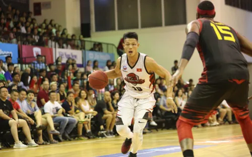 Nguyễn Văn Hùng chính thức gia nhập Danang Dragons