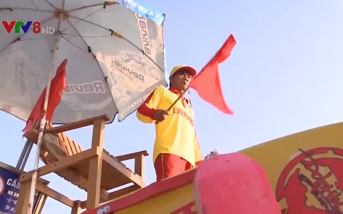 Công tác cứu hộ bãi biển Đà Nẵng