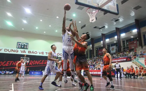 VBA 2019: Hochiminh City Wings nối dài mạch toàn thắng