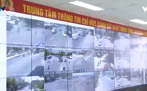 Đà Nẵng mạnh tay xử lý xe dù, bến cóc