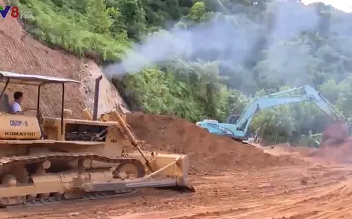 Khắc phục khó khăn cho giao thông miền núi Quảng Nam