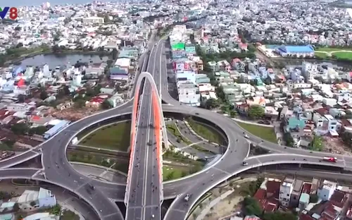 Đà Nẵng tăng cường đảm bảo an toàn giao thông tại nút giao thông Ngã ba Huế