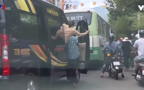 Xe tuyến cố định chạy sai hành trình