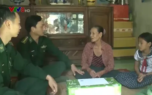 Tiếp sức cho học sinh khó khăn đến trường