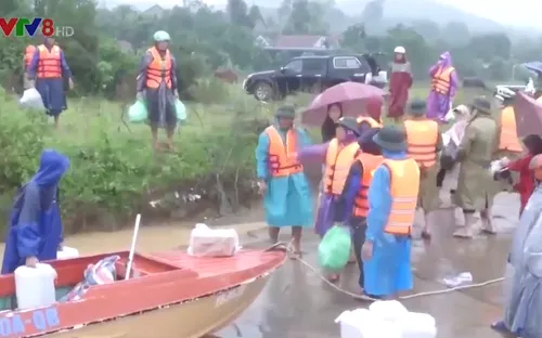 Quảng Bình hỗ trợ người dân vùng lũ